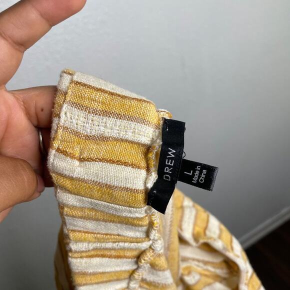 Drew Womens Shorts Size L Yellow White Striped Belted High Waisted Unlined - Picture 15 of 16